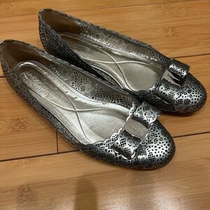 Salvatore Ferragamo Silver Perforated Flats with Bow